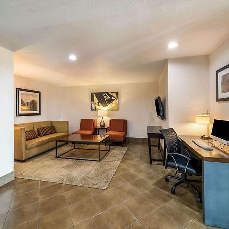 Quality Inn & Suites Garland - East Dallas Dış mekan fotoğraf