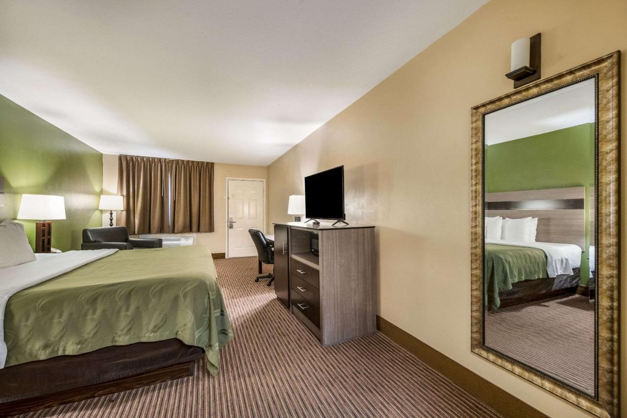 Quality Inn & Suites Garland - East Dallas Dış mekan fotoğraf