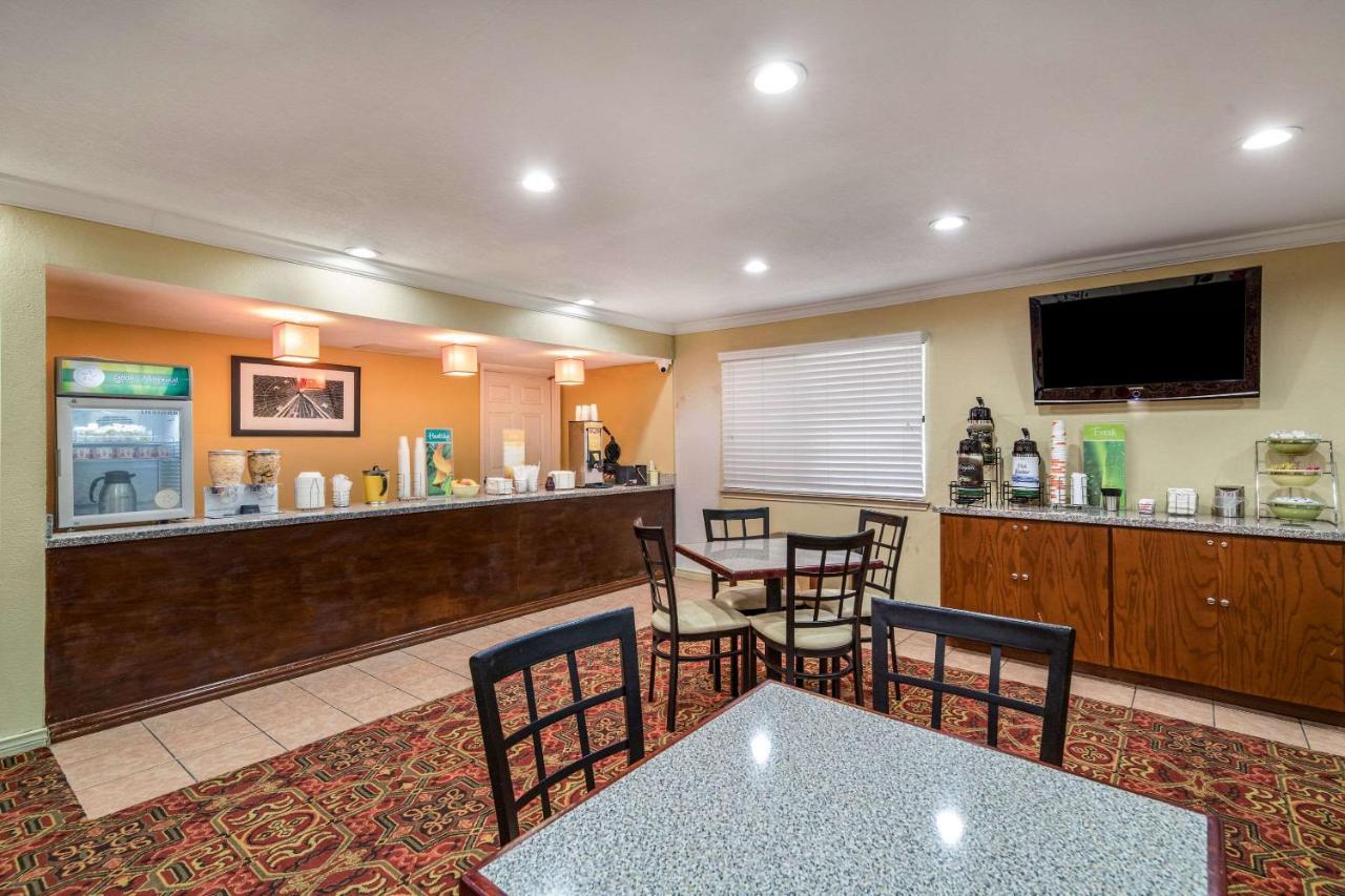 Quality Inn & Suites Garland - East Dallas Dış mekan fotoğraf